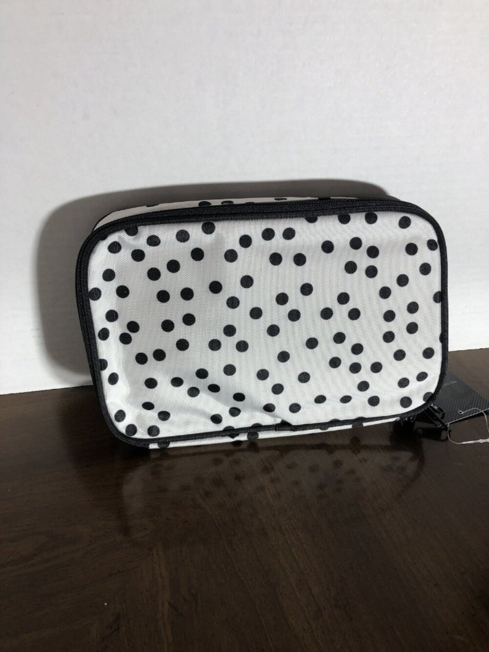 B & C Travel Jewelry Storage Bag In White With Black Dots 9,5” x 6” x 2”